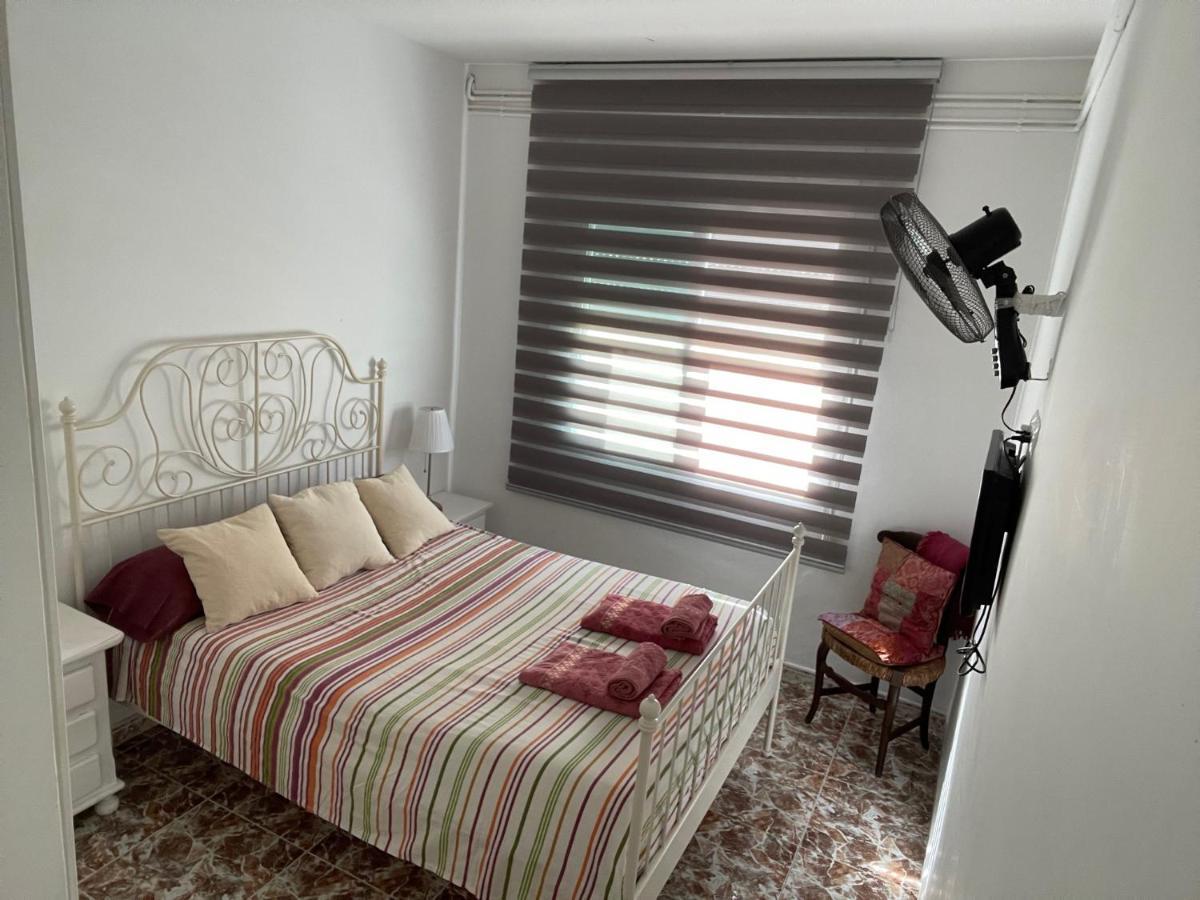 Flores Bliss Apartment Sitges Bagian luar foto
